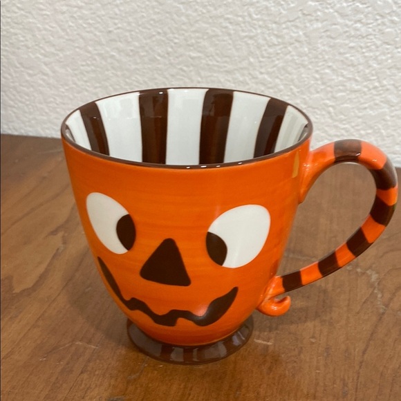Starbucks 2007 Orange Halloween Pumpkin Jack-O-Lantern Coffee Tea Mug 18 fl oz - Picture 1 of 4
